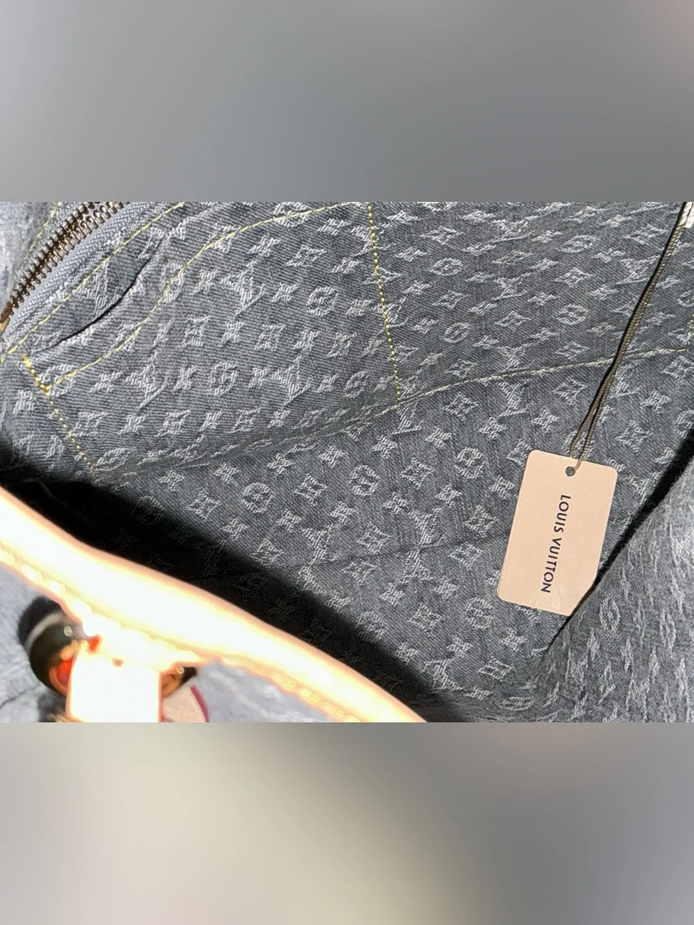 Authentic Louis Vuitton CarryAll MM Bag (Washed) Grey